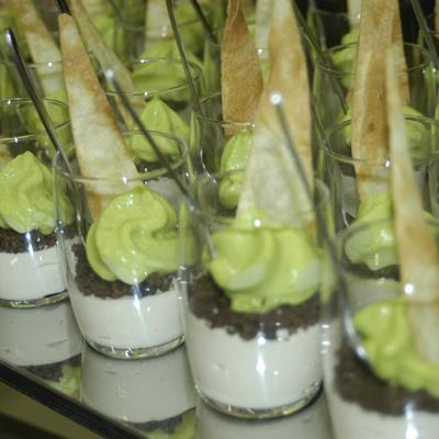 Forellenmousse mit Erdbeerschaum